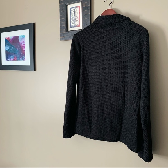 NWT 💎 Black Knitted Button Over-the-Head Cardigan - Picture 4 of 9